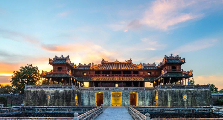 Huế